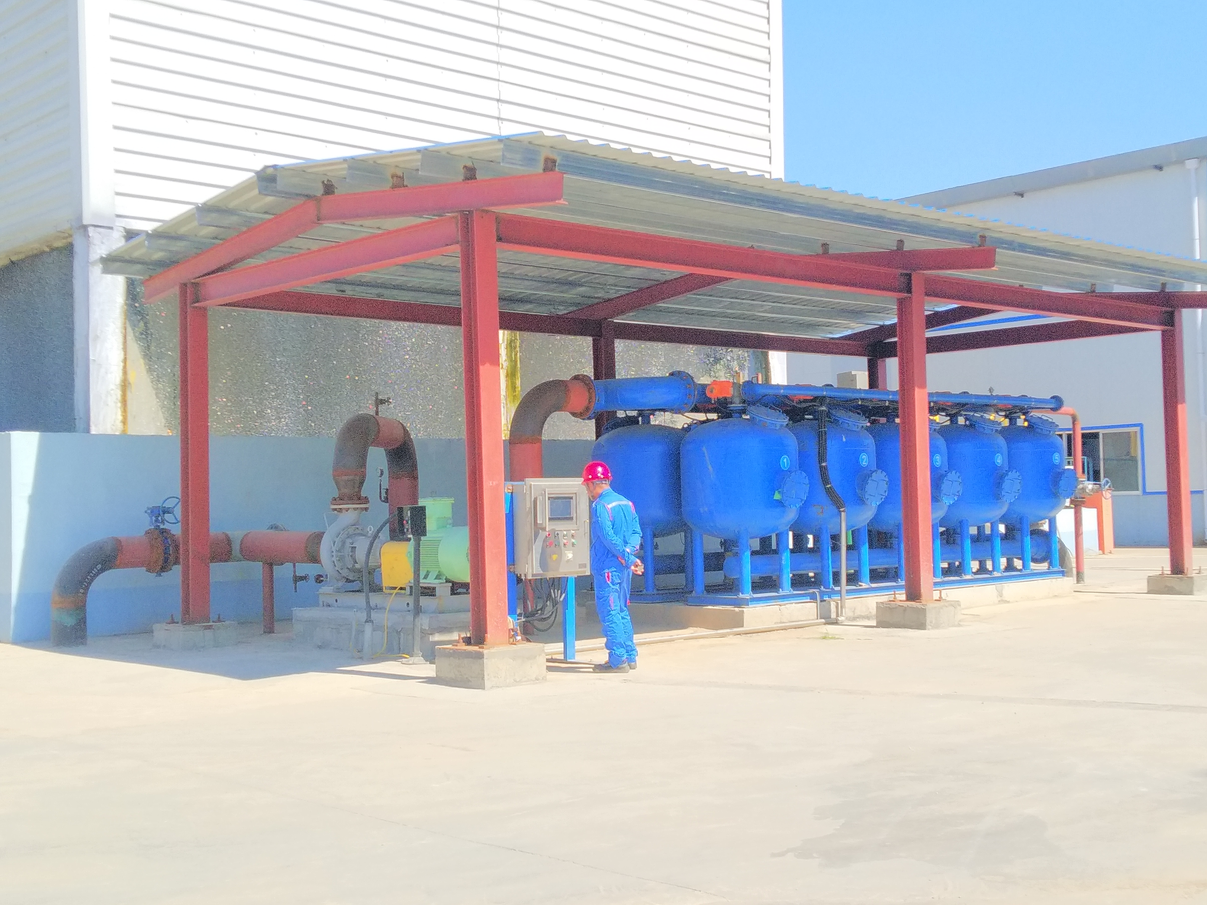 五并聯(lián)淺層砂過(guò)濾器